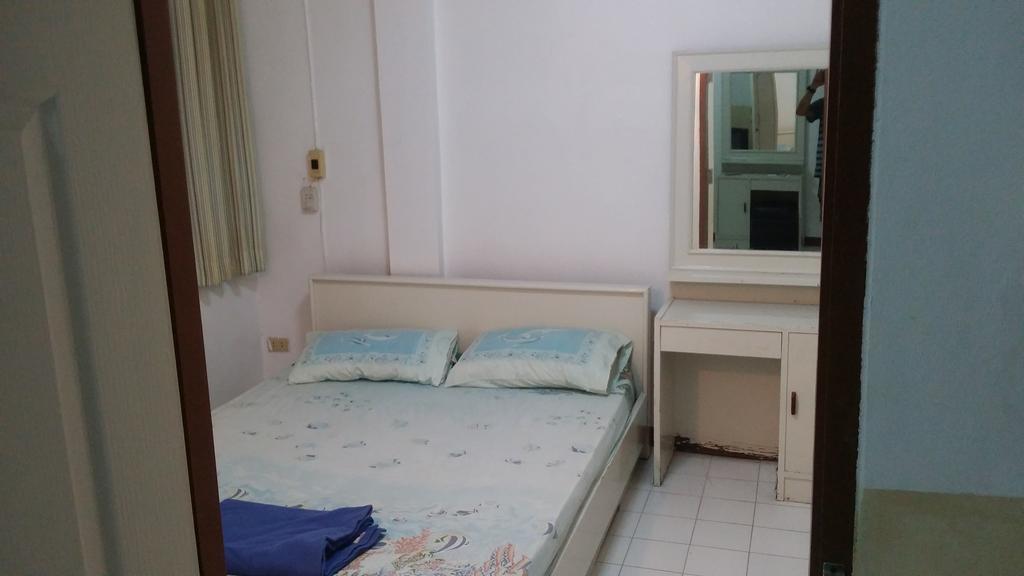 Parfun Guesthouse Ban Nai Rai Exterior photo