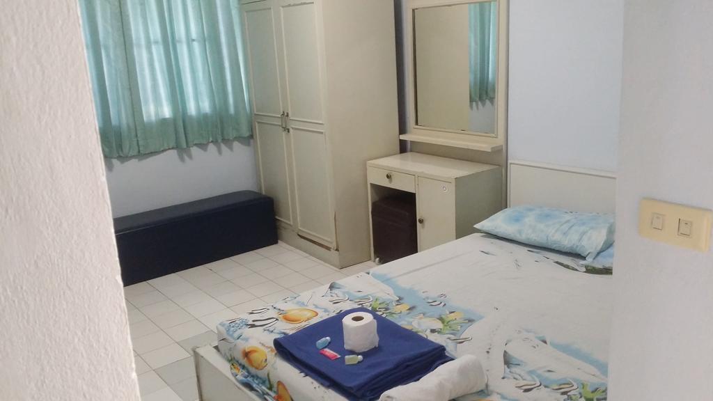 Parfun Guesthouse Ban Nai Rai Exterior photo